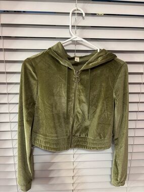 Derek Heart Olive Velvet Cropped Zip Hoodie
